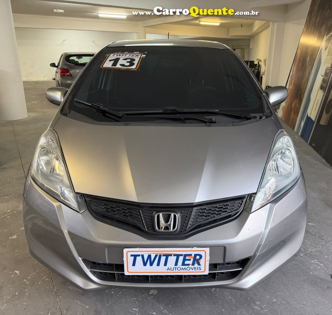 HONDA   FIT DX 1.4 FLEX 16V 5P MEC.   CINZA 2013 1.4 FLEX - Loja