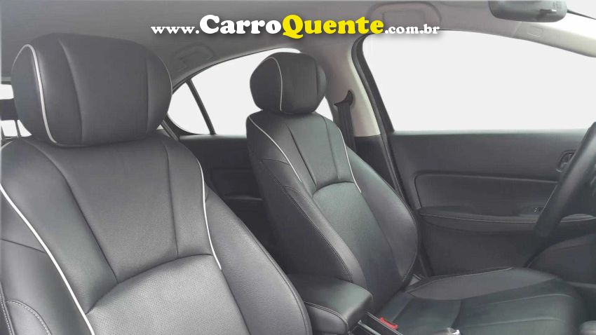 Honda CITY 1.5 i-VTEC FLEX HATCH TOURING CVT - Loja