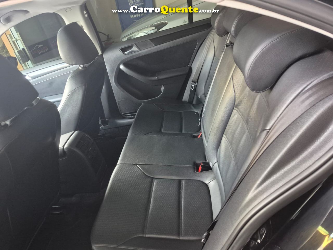 VOLKSWAGEN   JETTA HIGHLINE 2.0 TSI 16V 4P TIPTRONIC   PRETO 2013 2.0 GASOLINA - Loja