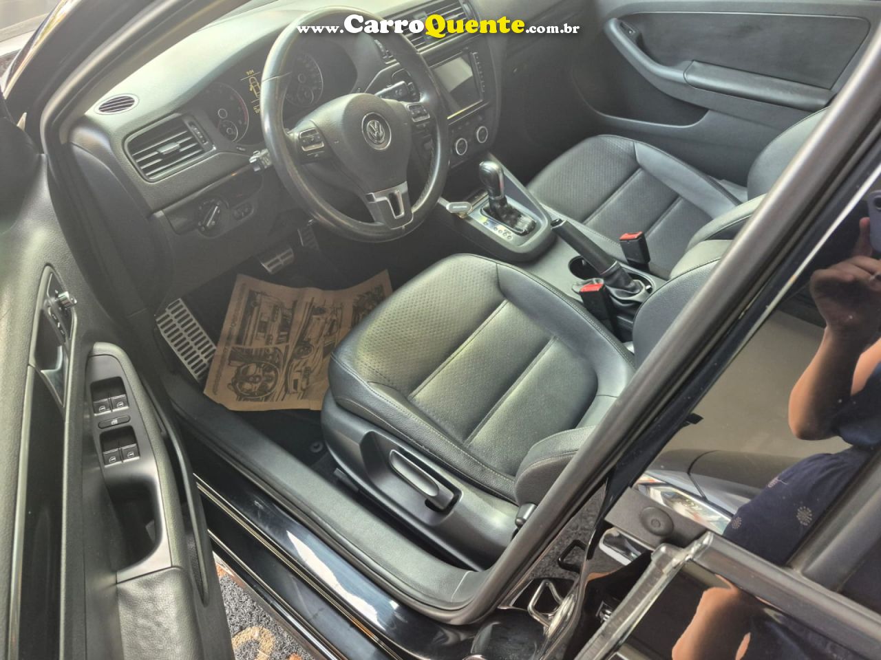 VOLKSWAGEN   JETTA HIGHLINE 2.0 TSI 16V 4P TIPTRONIC   PRETO 2013 2.0 GASOLINA - Loja