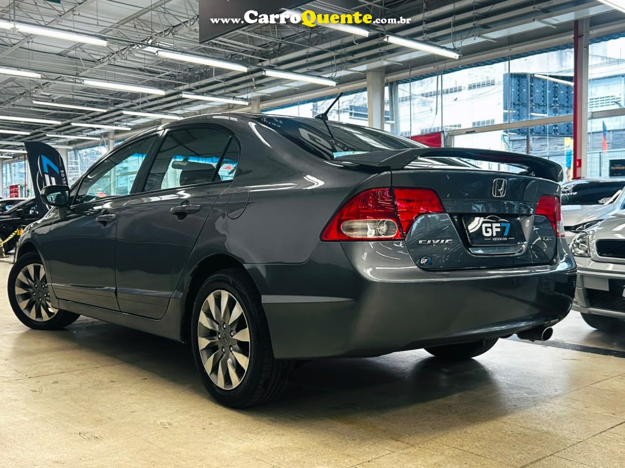 HONDA   CIVIC SEDAN LXS 1.81.8 FLEX 16V MEC. 4P   CINZA 2011 1.8 FLEX - Loja