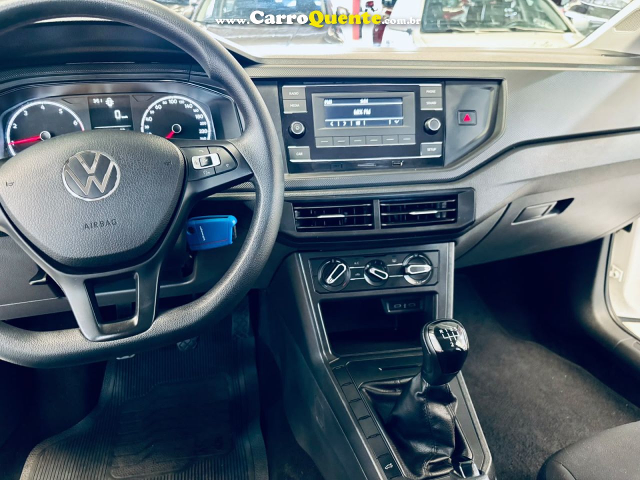 VOLKSWAGEN   POLO TRACK 1.0 FLEX 12V 5P   BRANCO 2024 1.0 FLEX - Loja