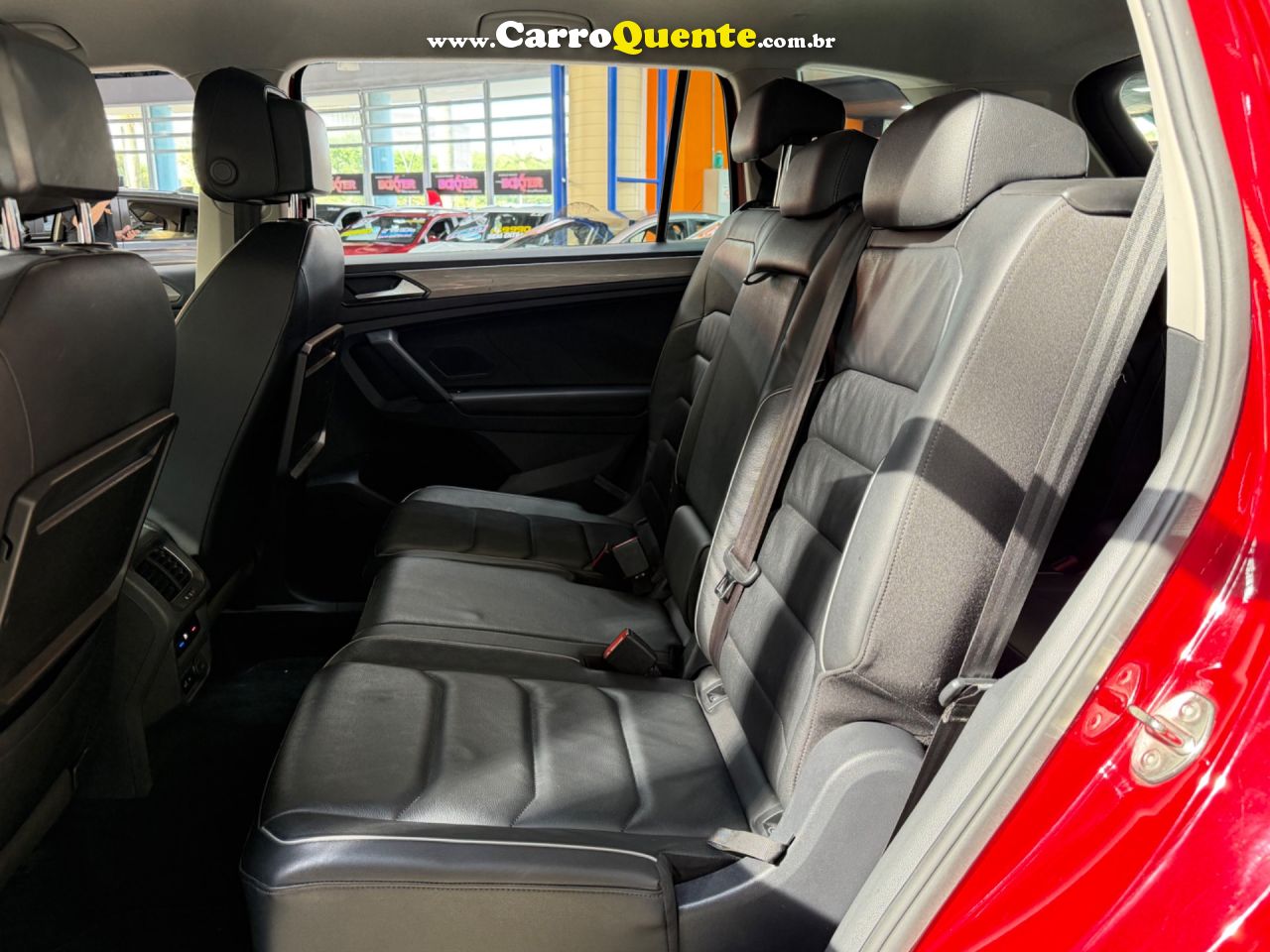 VOLKSWAGEN TIGUAN 1.4 250 TSI TOTAL ALLSPACE COMFORTLINE 2018 - Loja