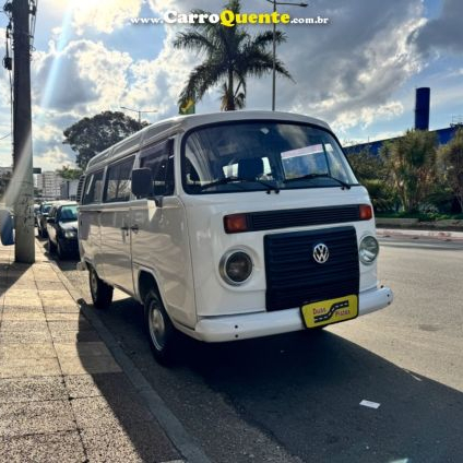 VOLKSWAGEN KOMBI 1.4 MI STD ESCOLAR 8V 2013