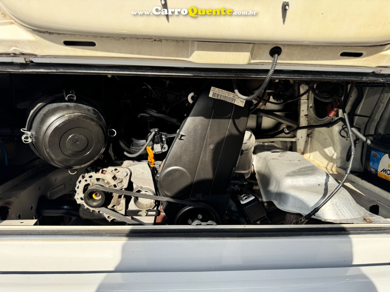 VOLKSWAGEN KOMBI 1.4 MI STD ESCOLAR 8V 2013 - Loja
