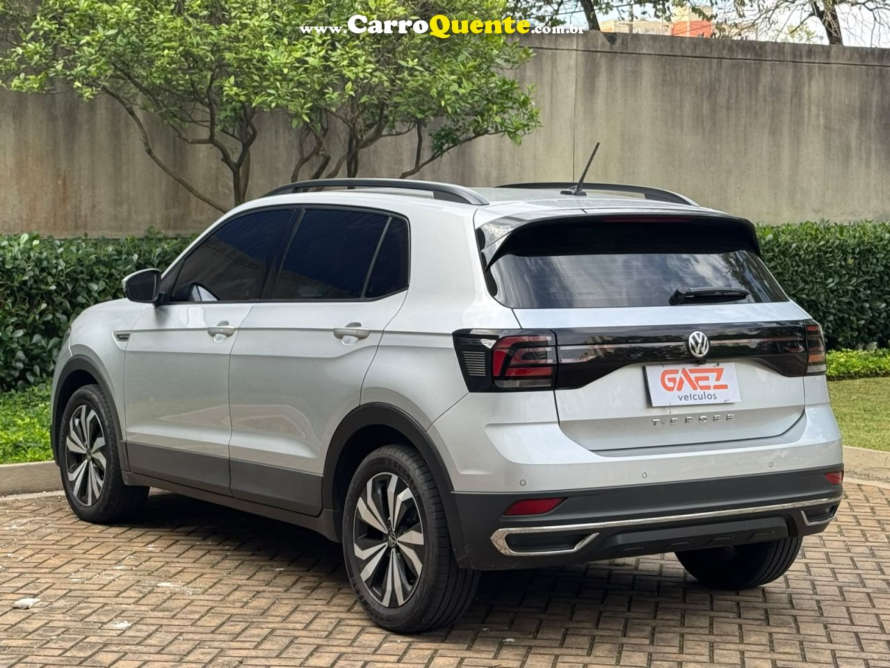 VOLKSWAGEN T-CROSS 1.0 200 TSI TOTAL COMFORTLINE 2021 - Loja