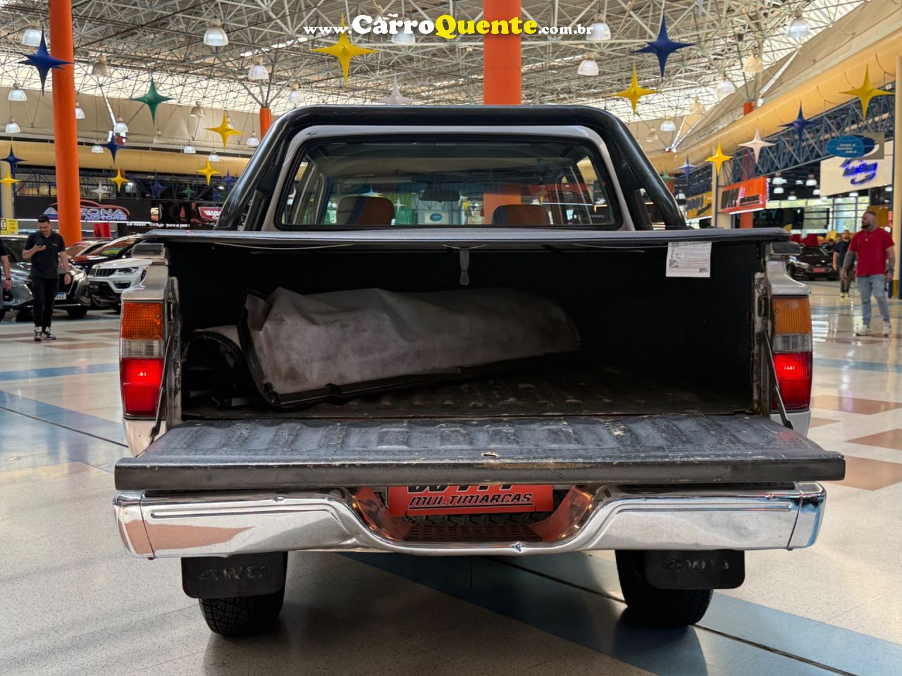 TOYOTA HILUX 2.8 DLX 4X4 CD 8V 2000 - Loja