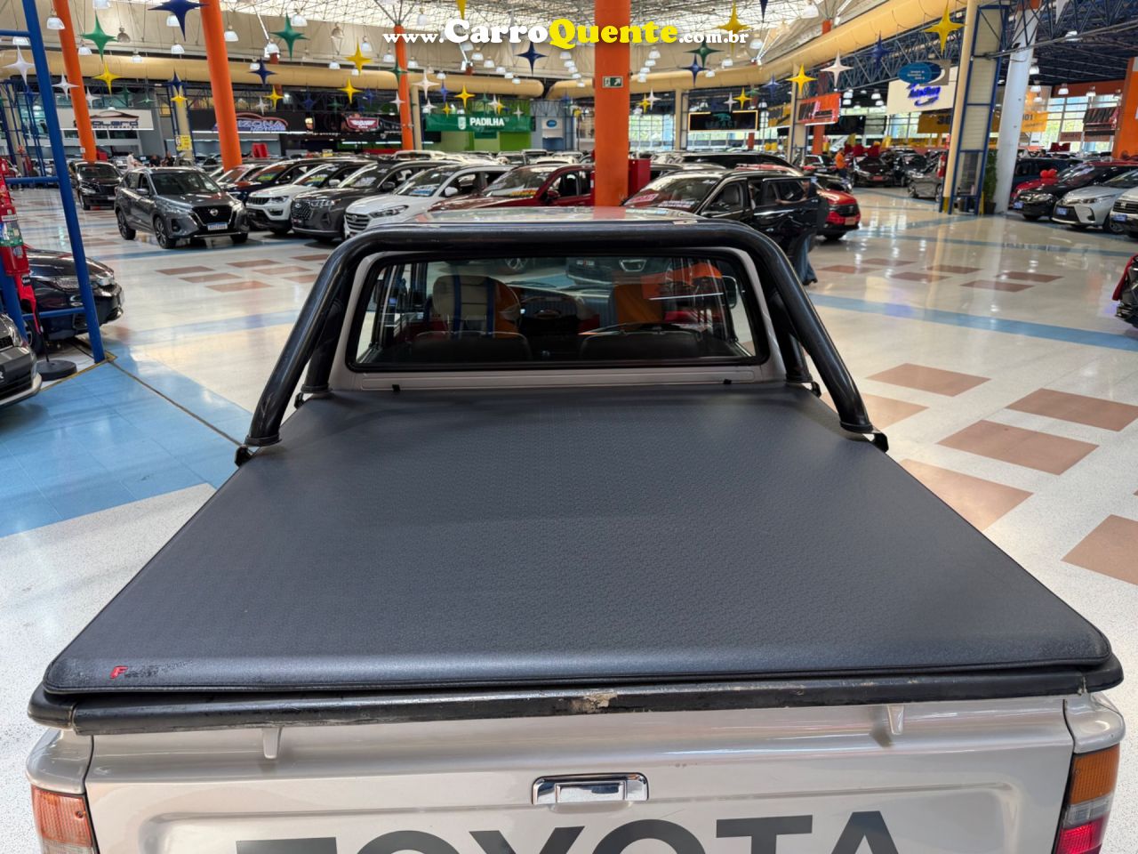 TOYOTA HILUX 2.8 DLX 4X4 CD 8V 2000 - Loja