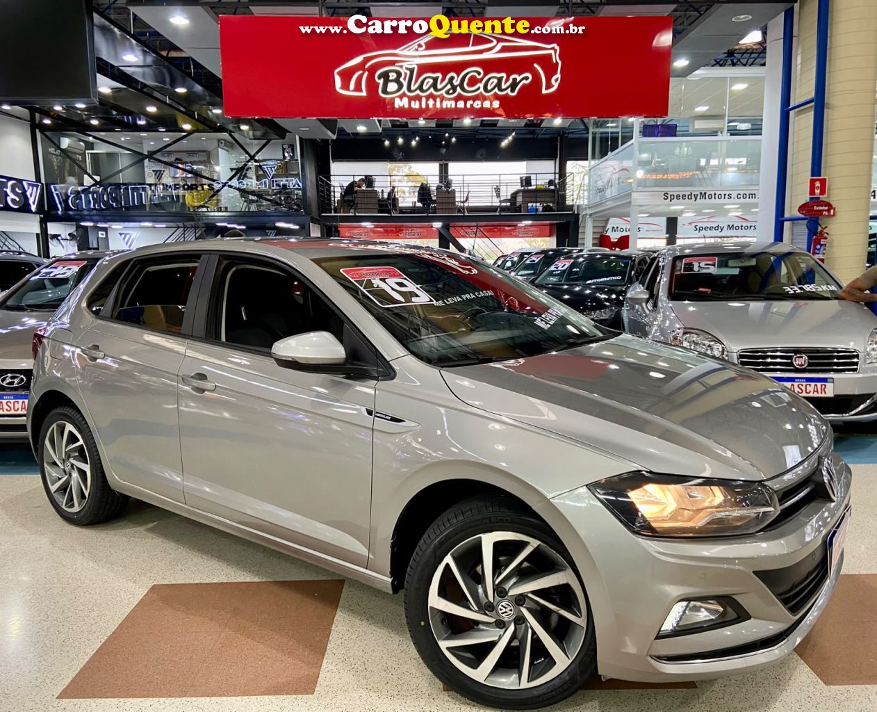 VOLKSWAGEN POLO 1.0 200 TSI HIGHLINE 2019 - Loja