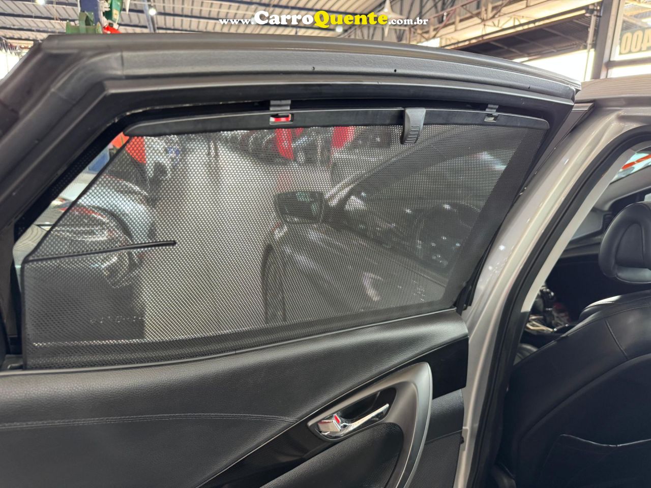 HYUNDAI AZERA 3.0 MPFI GLS V6 24V 2013 - Loja