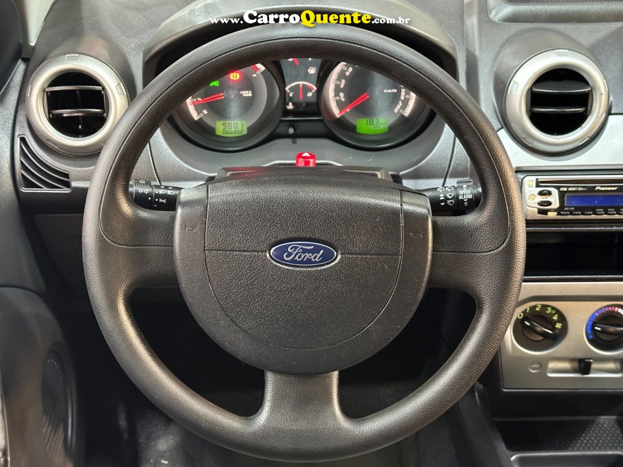 FORD FIEST 2014 - Loja