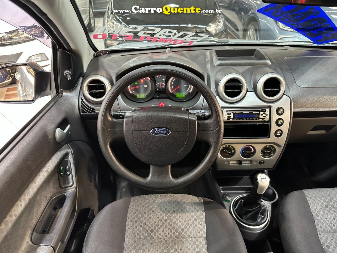 FORD FIEST 2014 - Loja