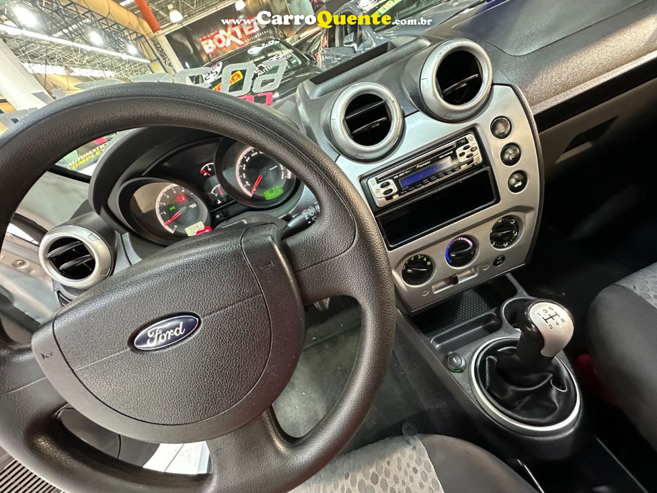 FORD FIEST 2014 - Loja