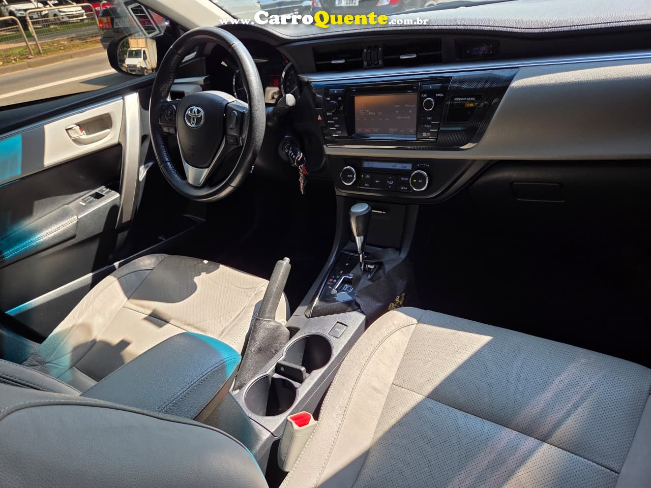 TOYOTA COROLLA 2.0 XEI 2015 - Loja