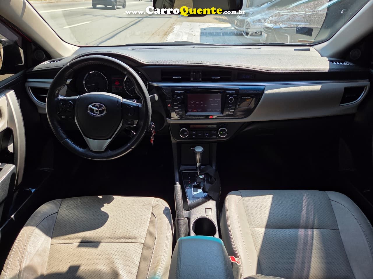 TOYOTA COROLLA 2.0 XEI 2015 - Loja