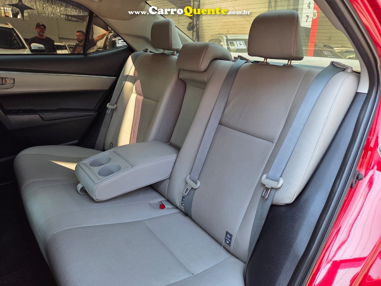 TOYOTA COROLLA 2.0 XEI 2015 - Loja
