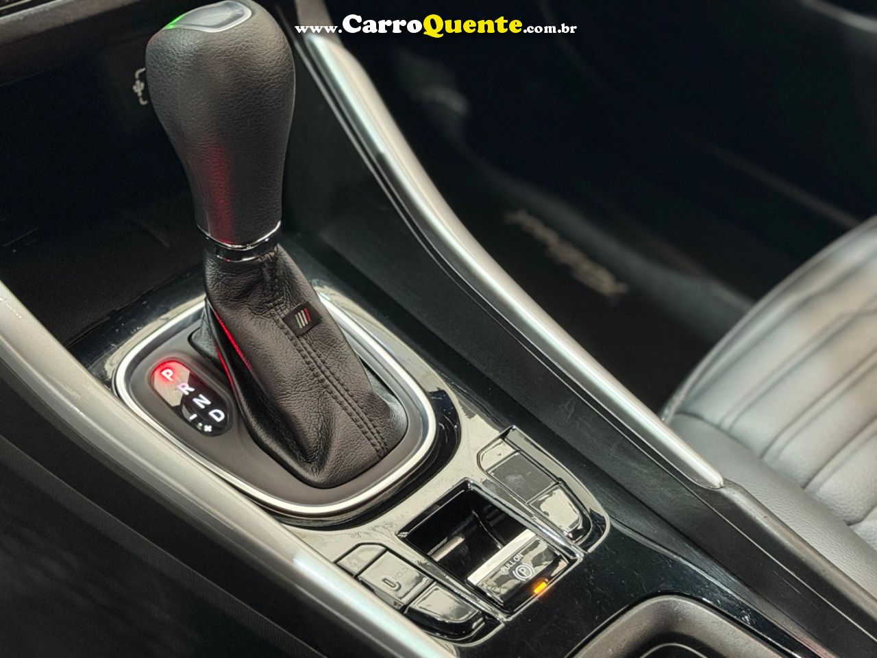 FIAT FASTBACK 1.0 TURBO 200 IMPETUS 2023 - Loja