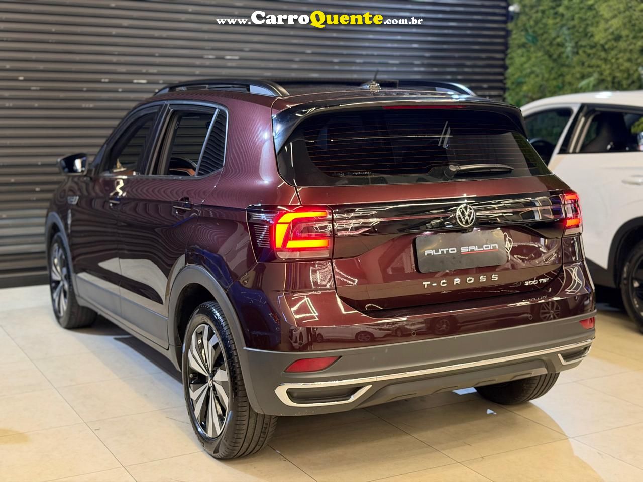 VOLKSWAGEN T-CROSS 1.0 200 TSI TOTAL COMFORTLINE 2021 - Loja