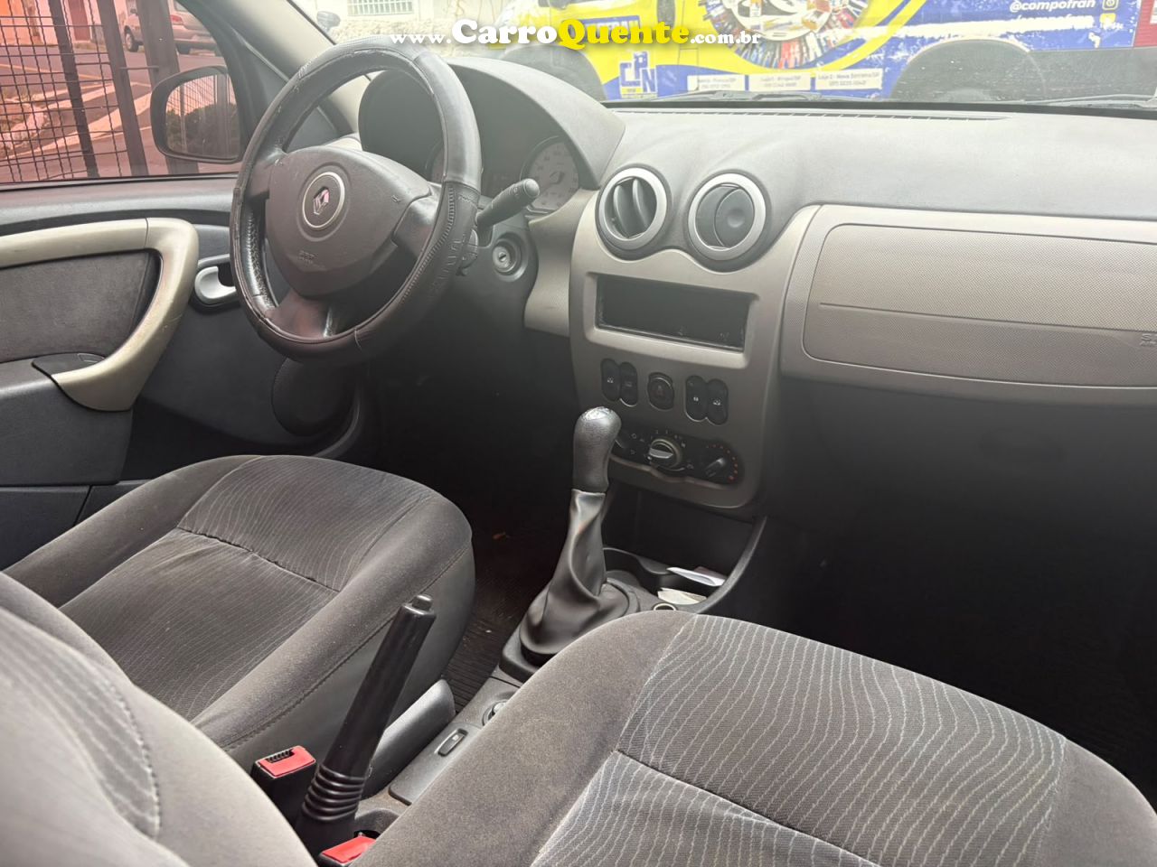 RENAULT SANDERO 1.6 PRIVILEGE 8V 2011 - Loja