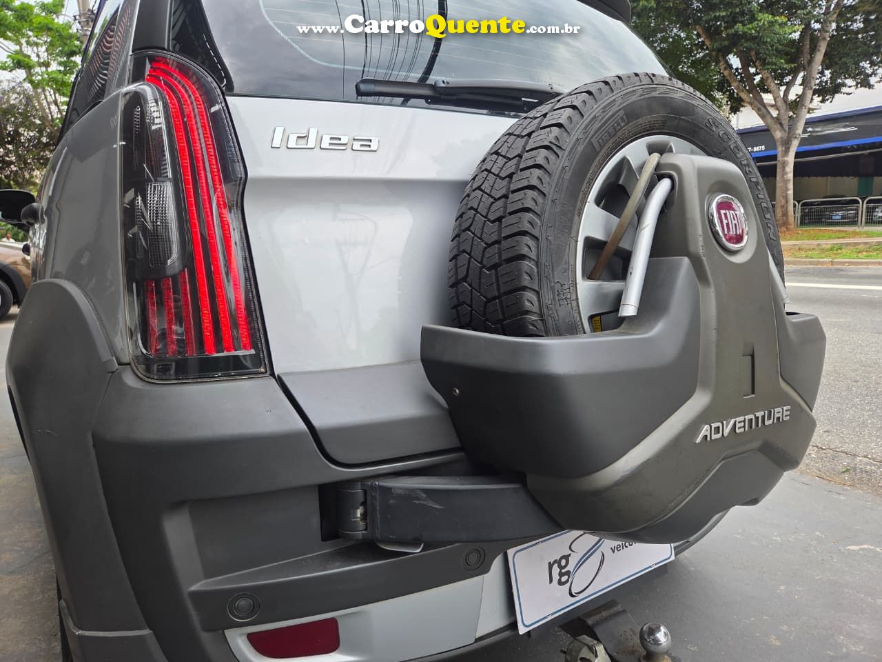 FIAT IDEA 1.8 MPI ADVENTURE 16V 2016 - Loja