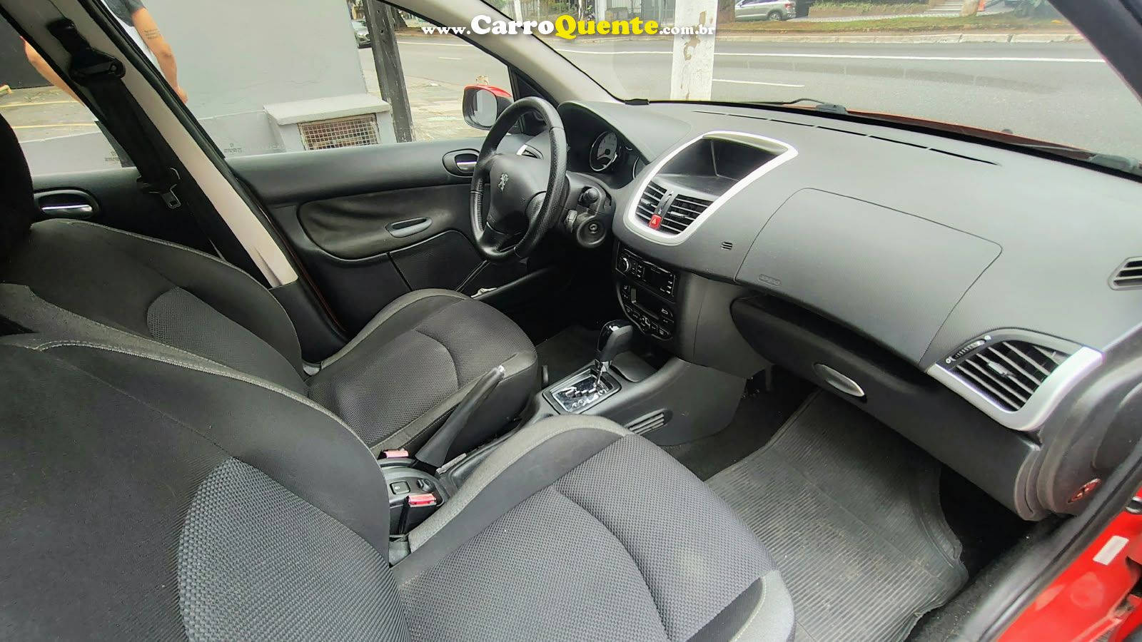 PEUGEOT 207 1.6 XS 16V 2012 - Loja