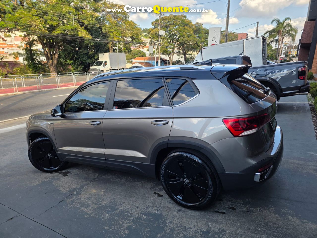 VOLKSWAGEN   TAOS HIGHLINE 1.4 250 TSI FLEX AUT.   BEGE 2022 1.4 FLEX - Loja