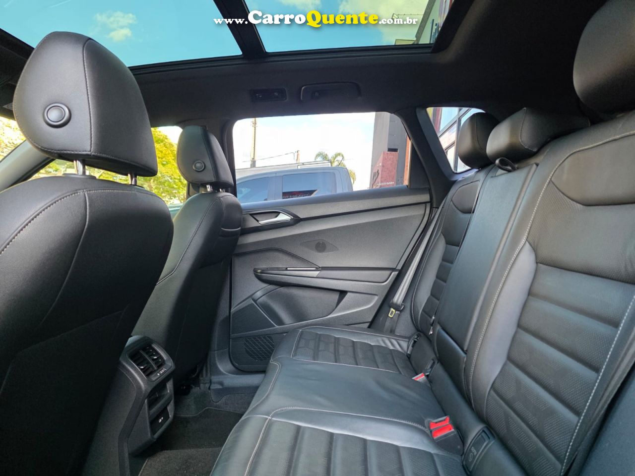 VOLKSWAGEN   TAOS HIGHLINE 1.4 250 TSI FLEX AUT.   BEGE 2022 1.4 FLEX - Loja