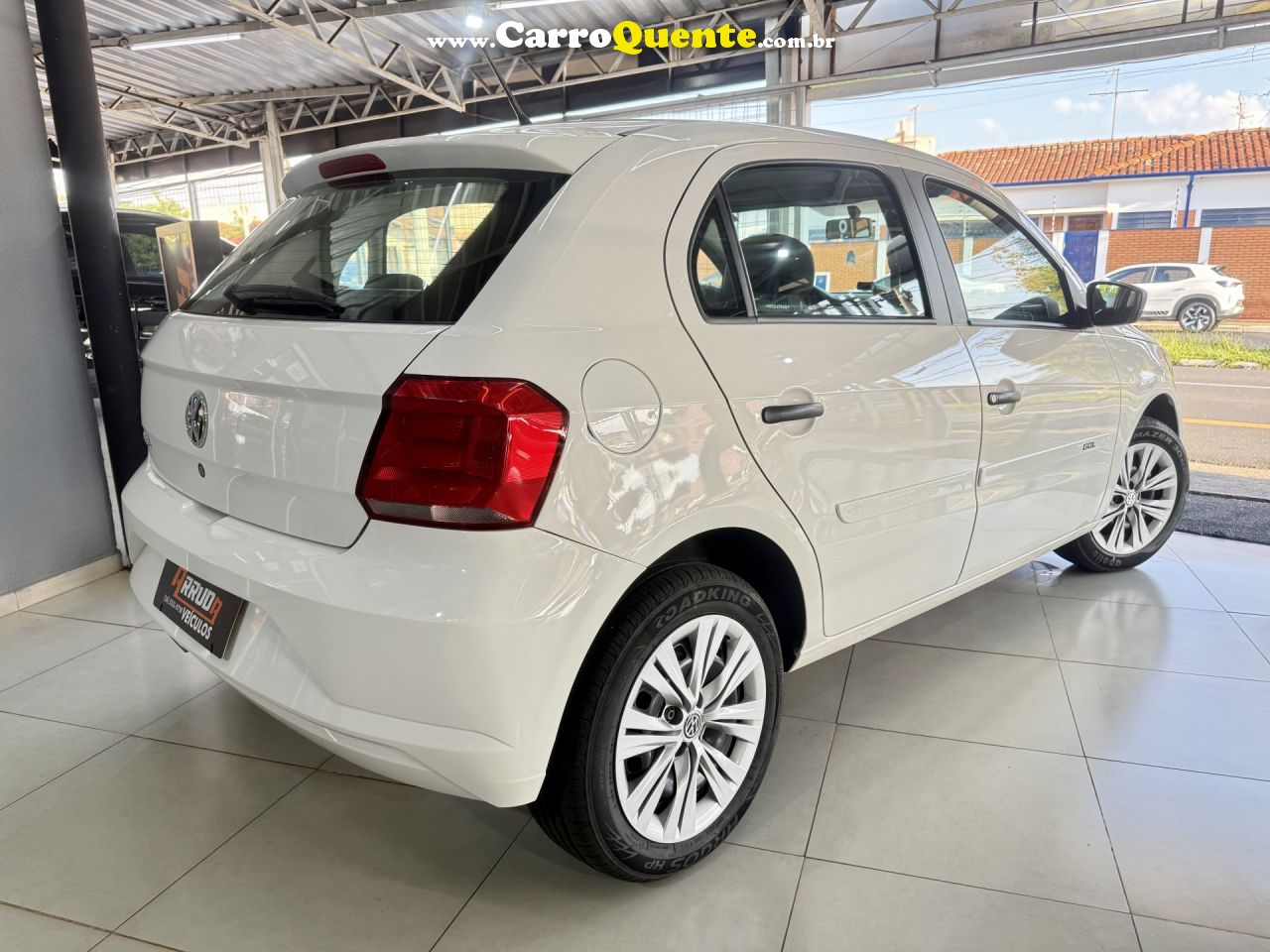 VOLKSWAGEN   GOL 1.6 MSI FLEX 8V 5P   BRANCO 2022 1.6 FLEX - Loja