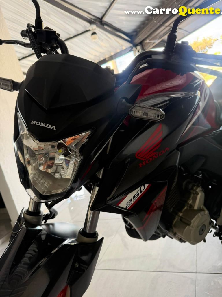 HONDA   CB TWISTERFLEXONE 250CC   VERMELHO 2020 250 FLEX - Loja