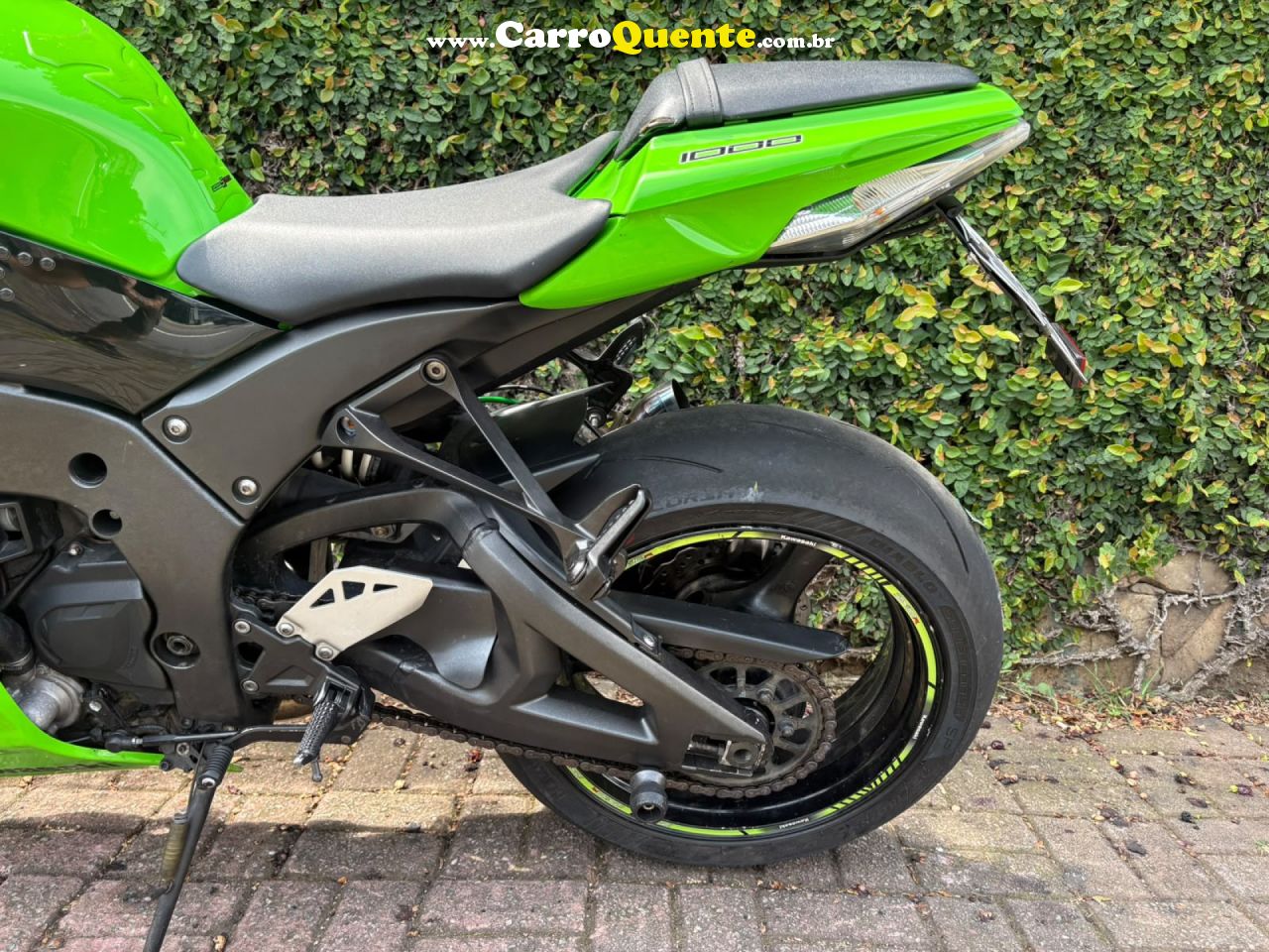 KAWASAKI   NINJA ZX-10R   VERDE 2013 1000 GASOLINA - Loja