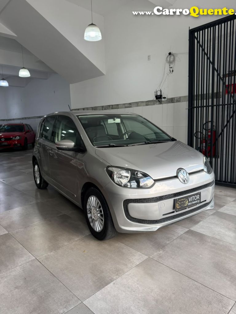 VOLKSWAGEN   UP! MOVE 1.0 TOTAL FLEX 12V 5P   PRATA 2015 1.0 FLEX - Loja
