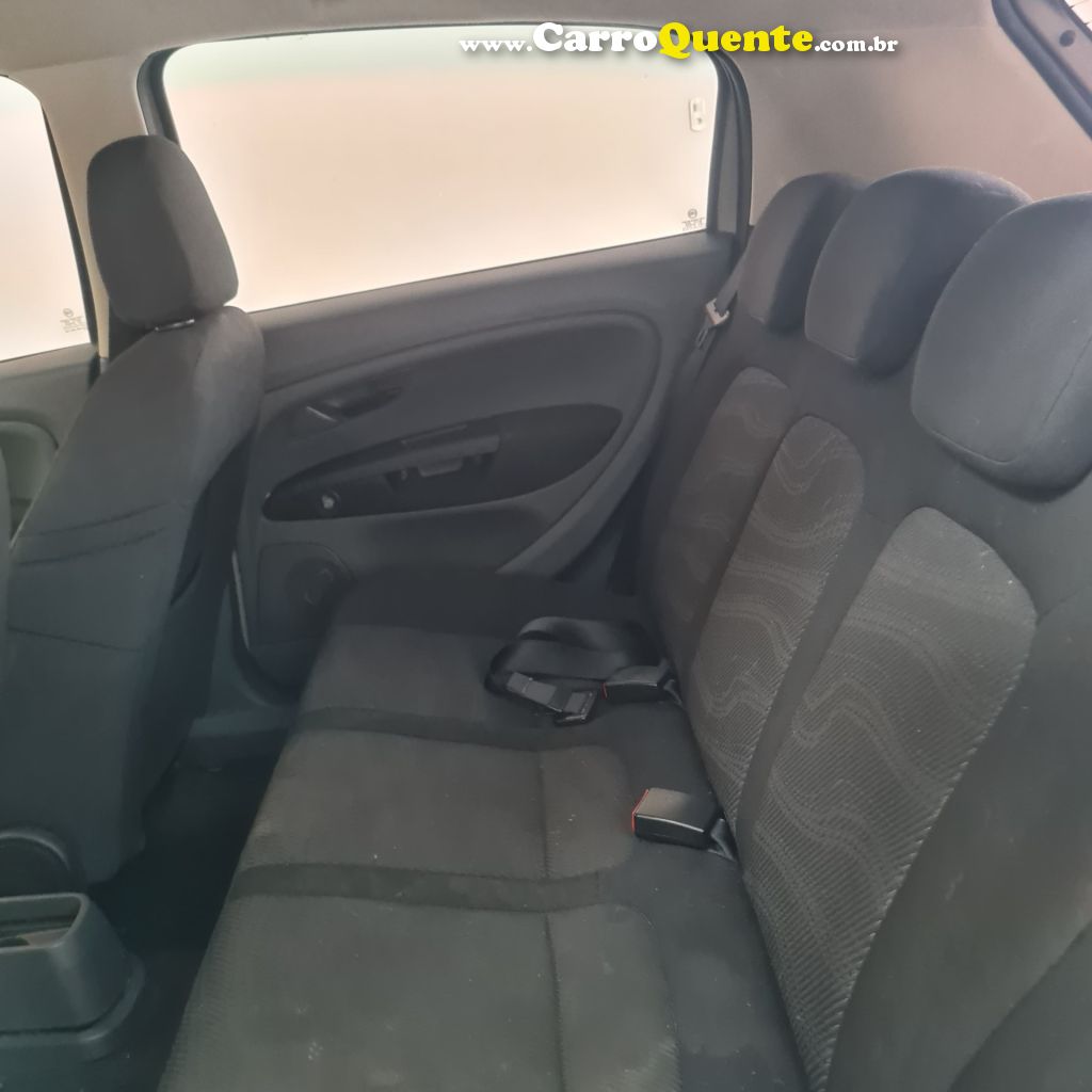 FIAT   PUNTO ATTRACTIVE 1.4 FIRE FLEX 8V 5P   BEGE 2012 1.4 FLEX - Loja