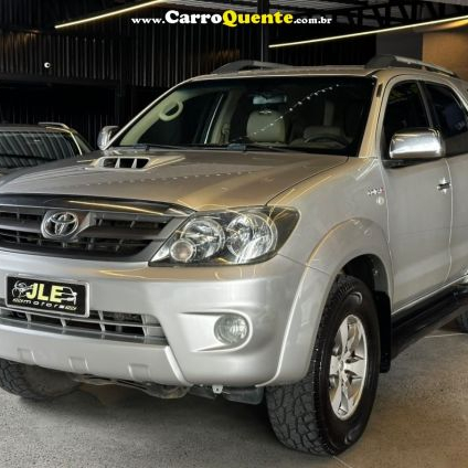 TOYOTA   HILUX SW4 SRV 4X4   PRATA 2008 3.0 DIESEL