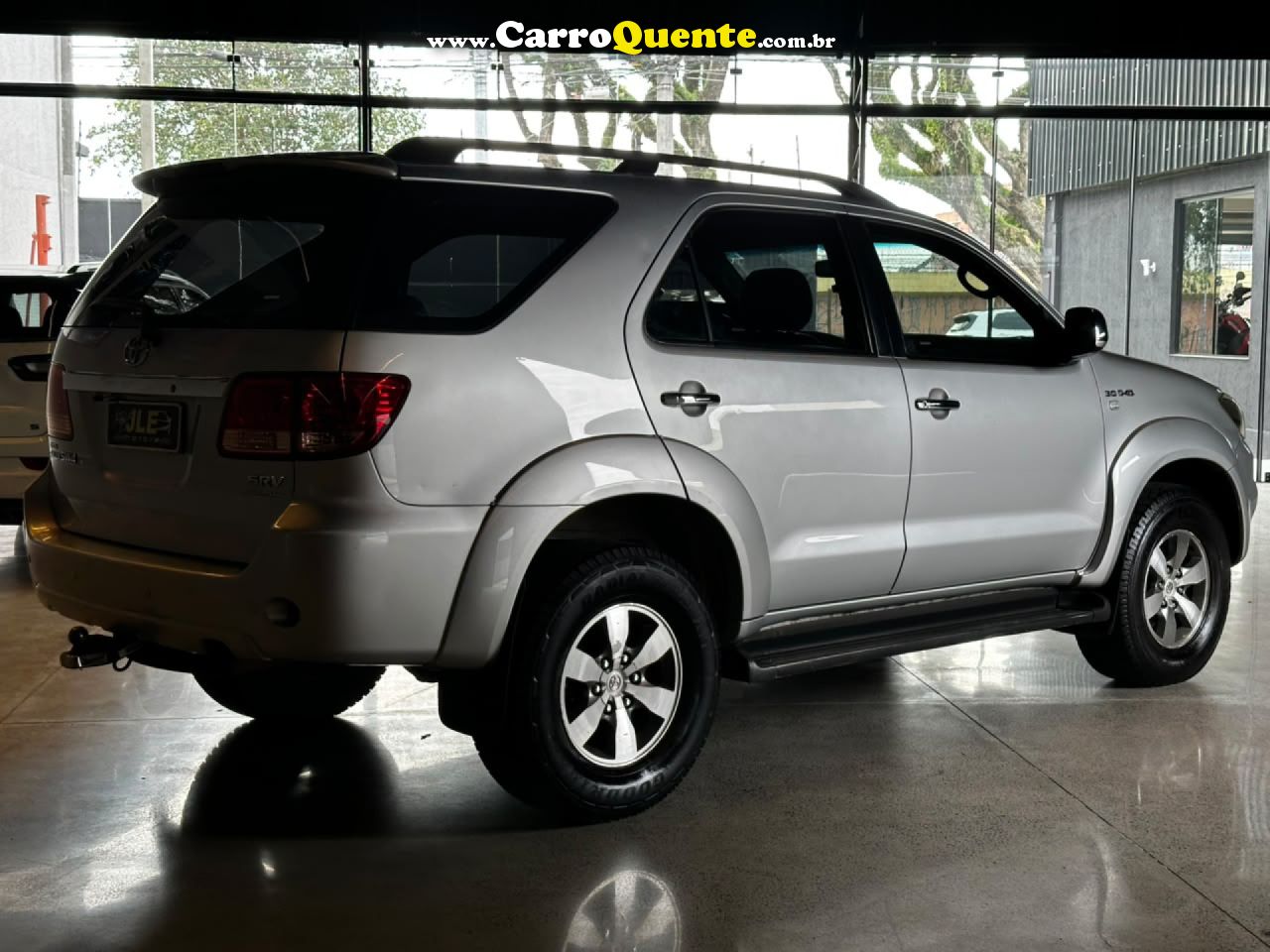 TOYOTA   HILUX SW4 SRV 4X4   PRATA 2008 3.0 DIESEL - Loja