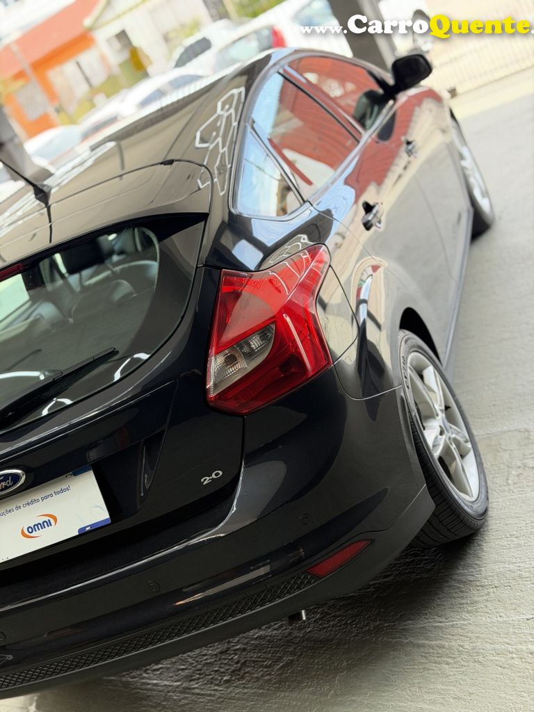 FORD   FOCUS 2.0 16VSESE PLUS FLEX 5P AUT.   PRETO 2014 2.0 FLEX - Loja