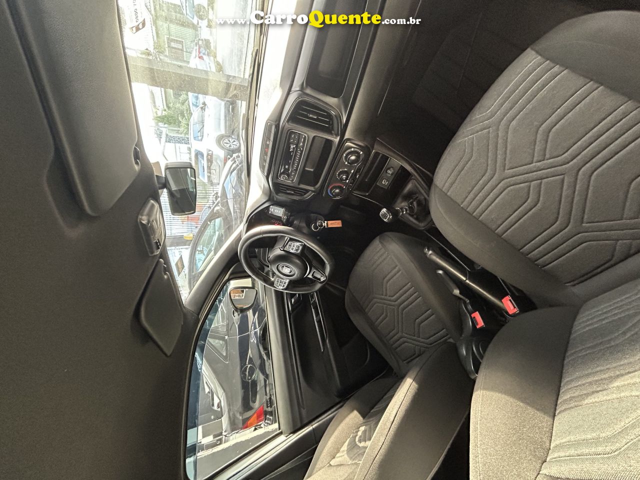 FIAT   STRADA FREEDOM 1.3 FLEX 8V  CS PLUS   BRANCO 2021 1.3 FLEX - Loja