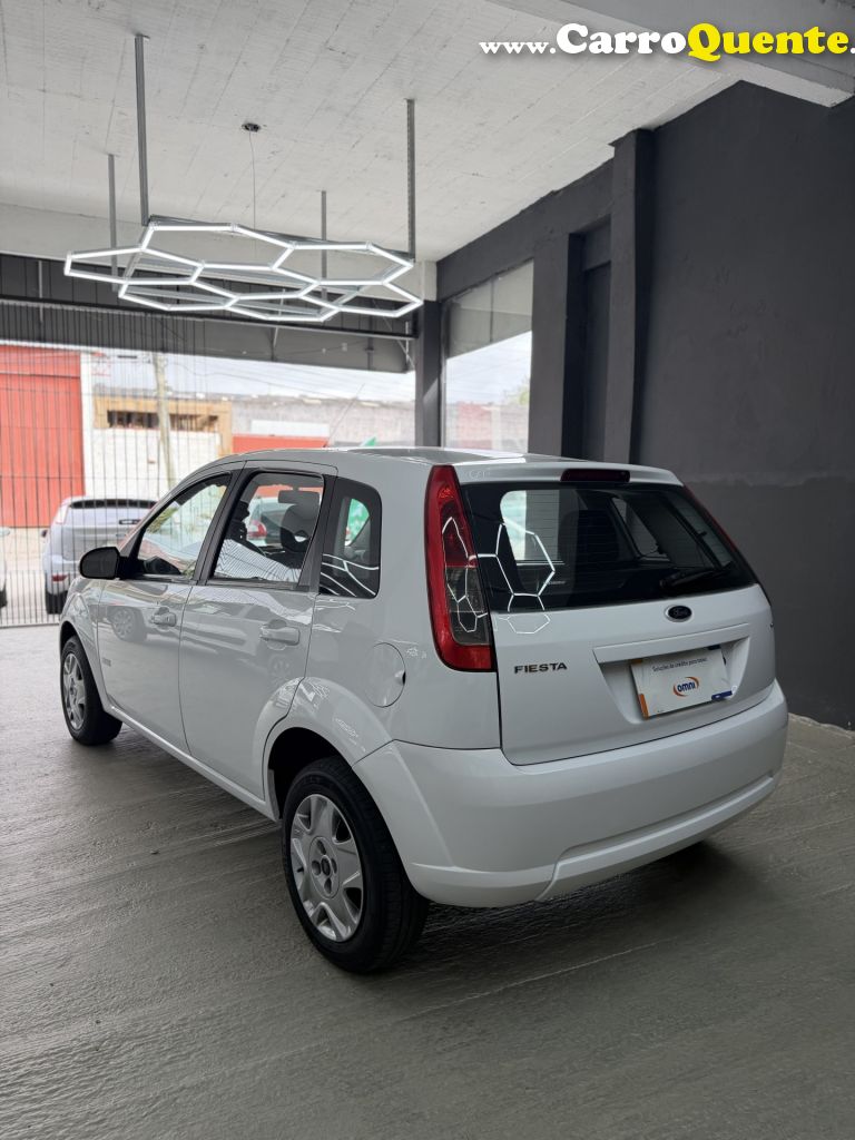 FORD   FIESTA 1.6 8V FLEXCLASS 1.6 8V FLEX 5P   BRANCO 2013 1.6 FLEX - Loja