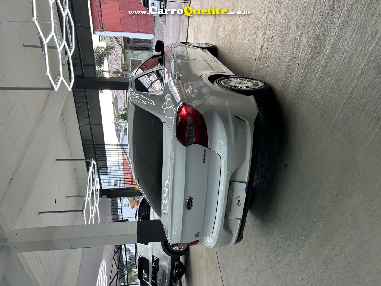 FORD   KA 1.5 SEDAN SE 12V FLEX 4P MEC.   BRANCO 2019 1.5 FLEX - Loja