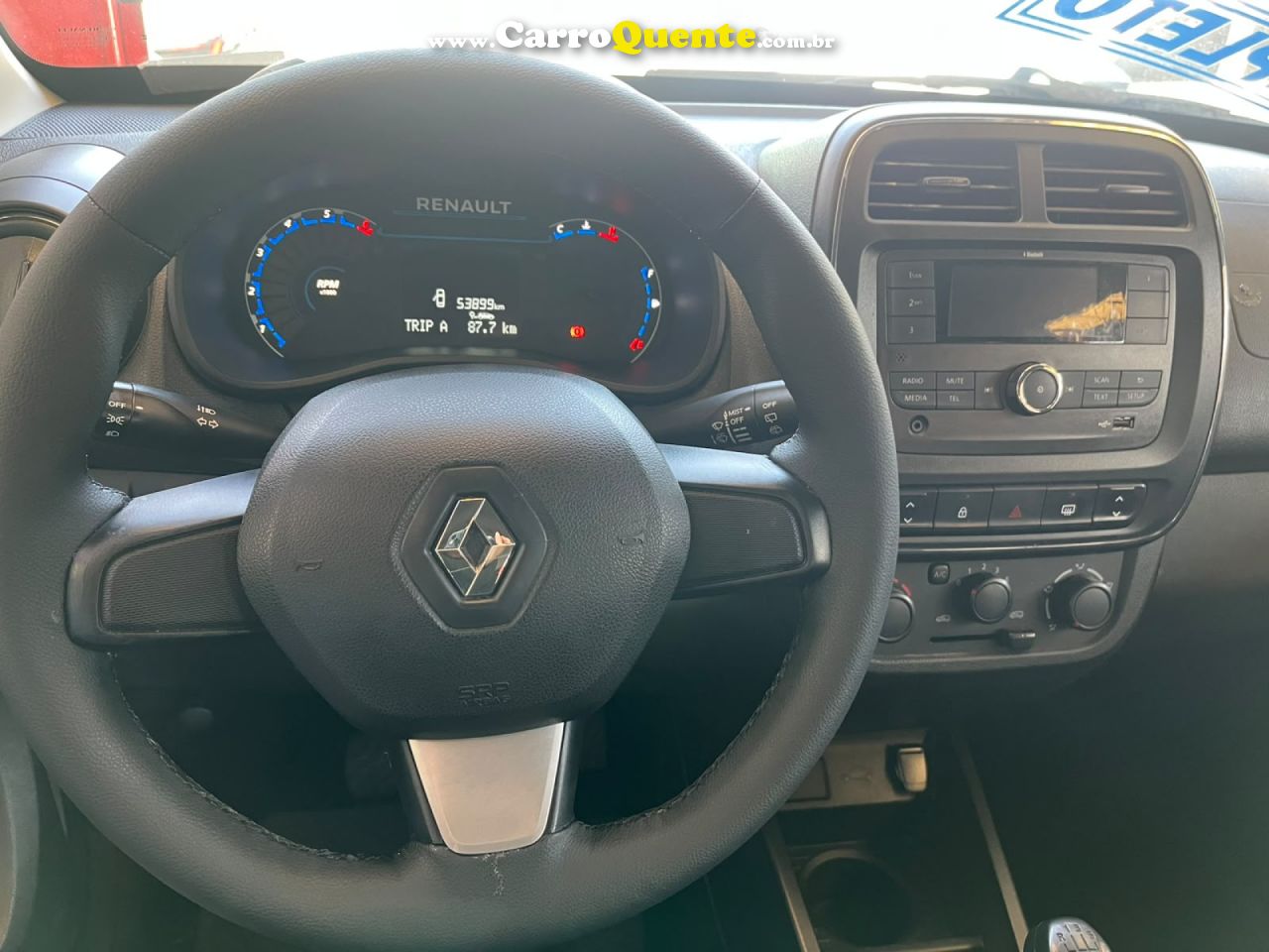 RENAULT   KWID ZEN 1.0 FLEX 12V 5P MEC.   BRANCO 2024 1.0 FLEX - Loja