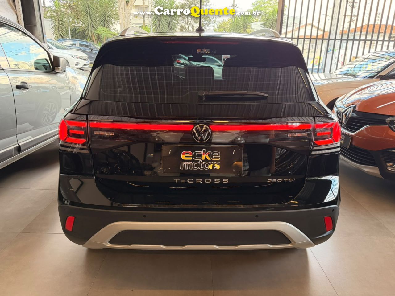 VOLKSWAGEN   T-CROSS HIGHLINE 1.4 TSI FLEX 16V 5P AUT   PRETO 2025 1.4 FLEX - Loja