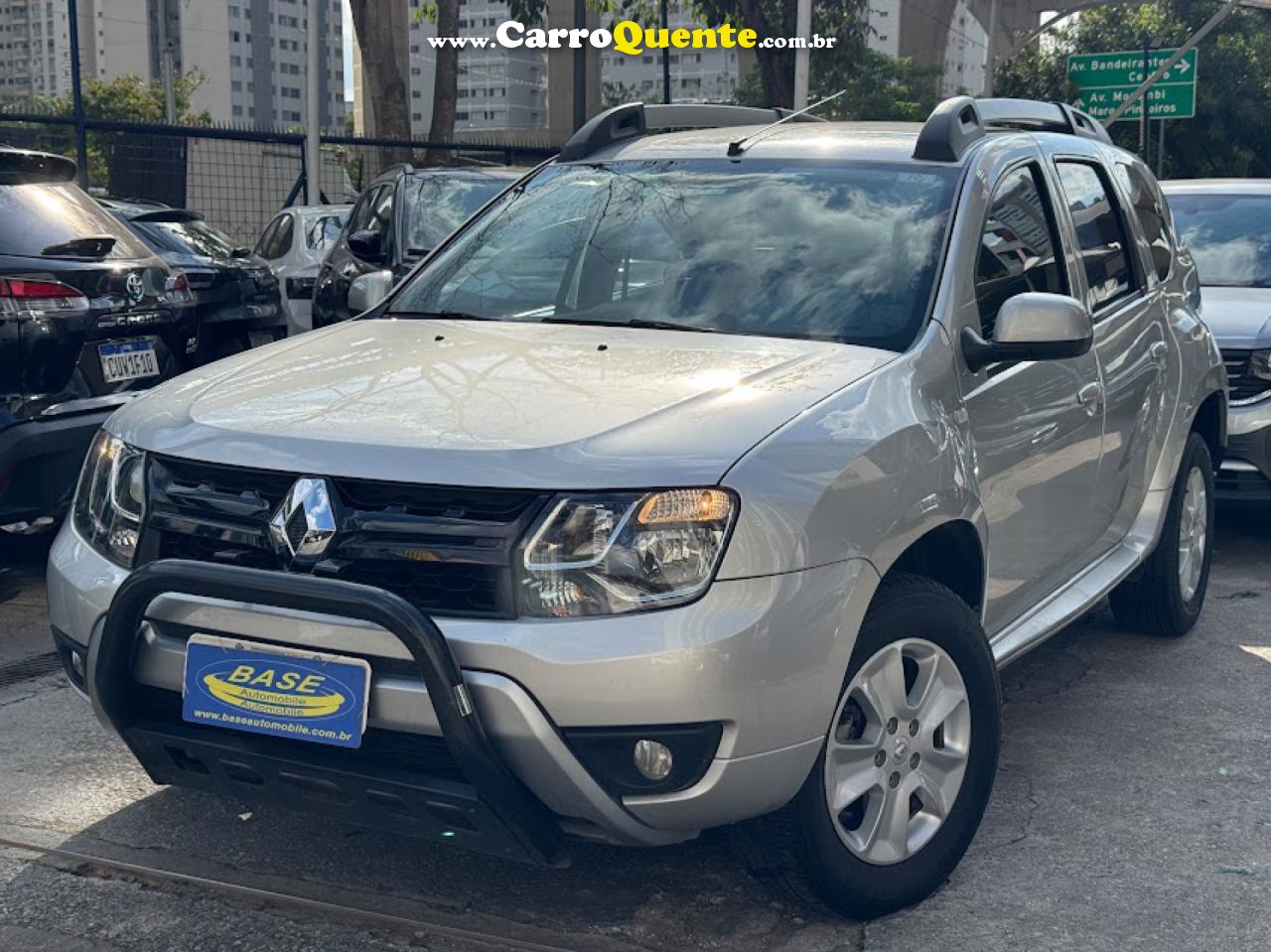 RENAULT   DUSTER DYNAMIQUE 2.0 FLEX 16V AUT.   PRATA 2017 2.0 FLEX - Loja