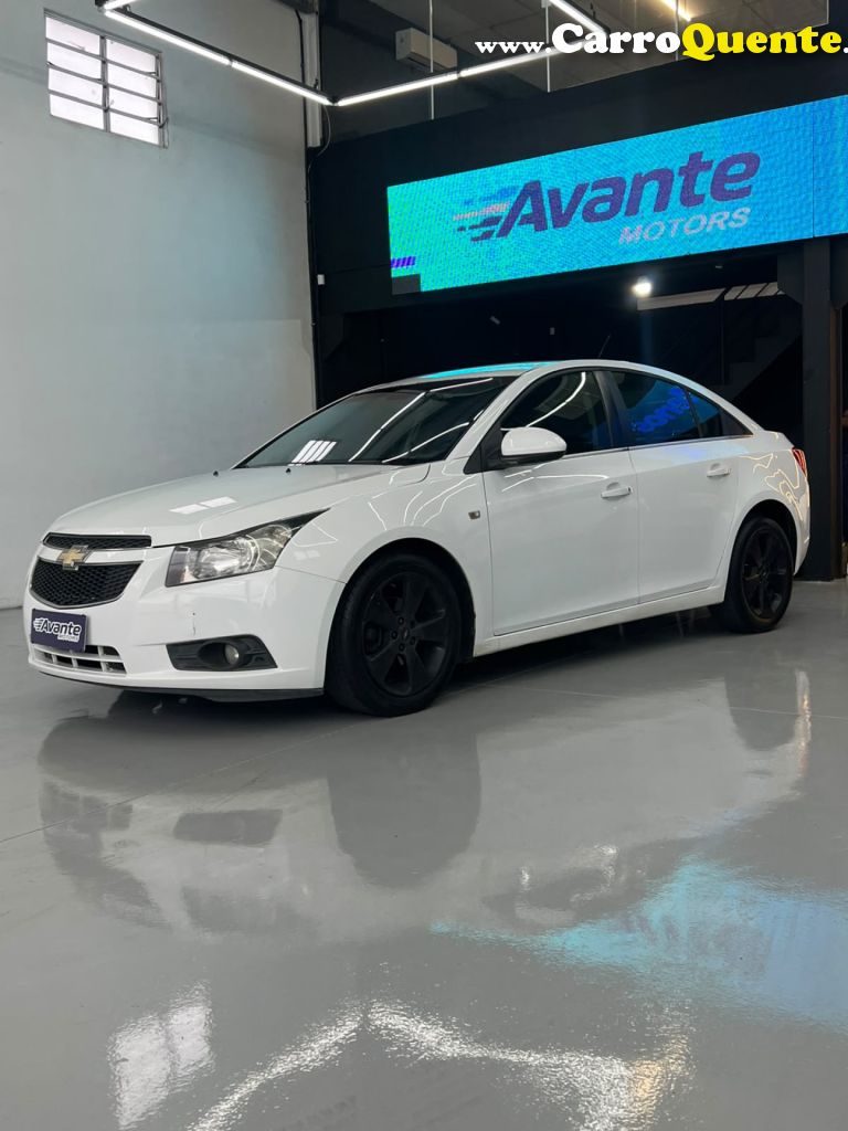 CHEVROLET   CHEVROLET  CRUZE LT NB   BRANCO 2012 1.8 FLEX - Loja