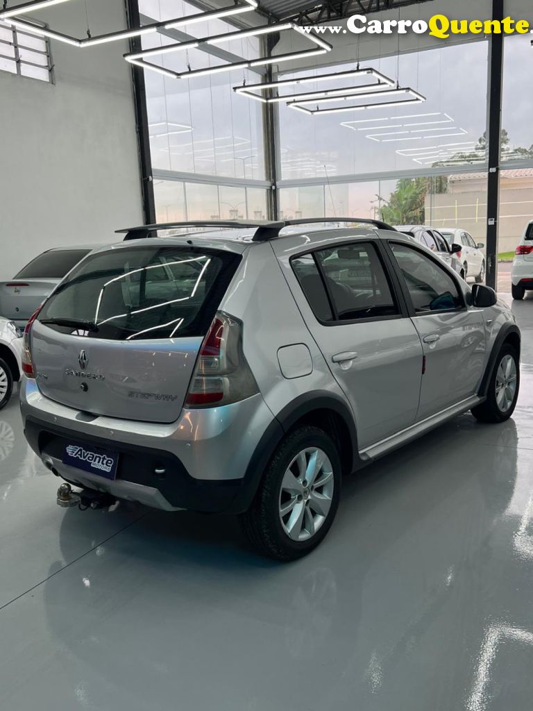 RENAULT   STEPWAY   PRATA 2012 1.6 FLEX - Loja