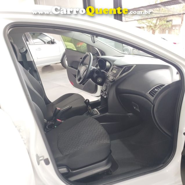 Hyundai HB20 1.0 COMFORT 12V FLEX 4P MANUAL - Loja