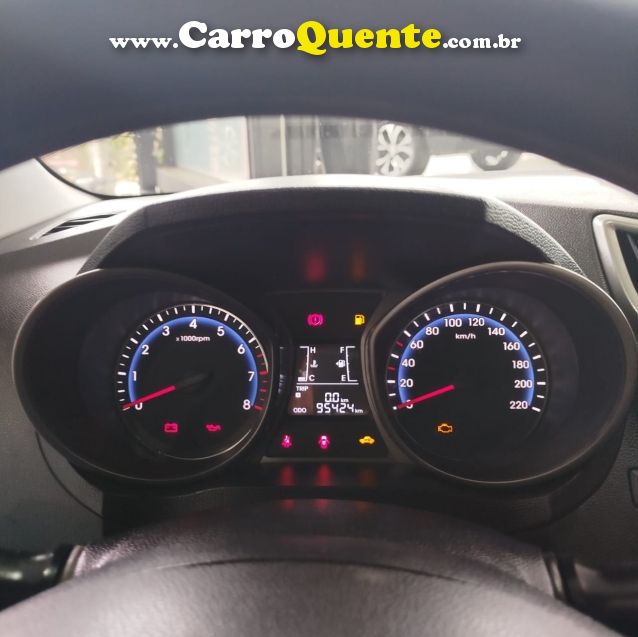 Hyundai HB20 1.0 COMFORT 12V FLEX 4P MANUAL - Loja
