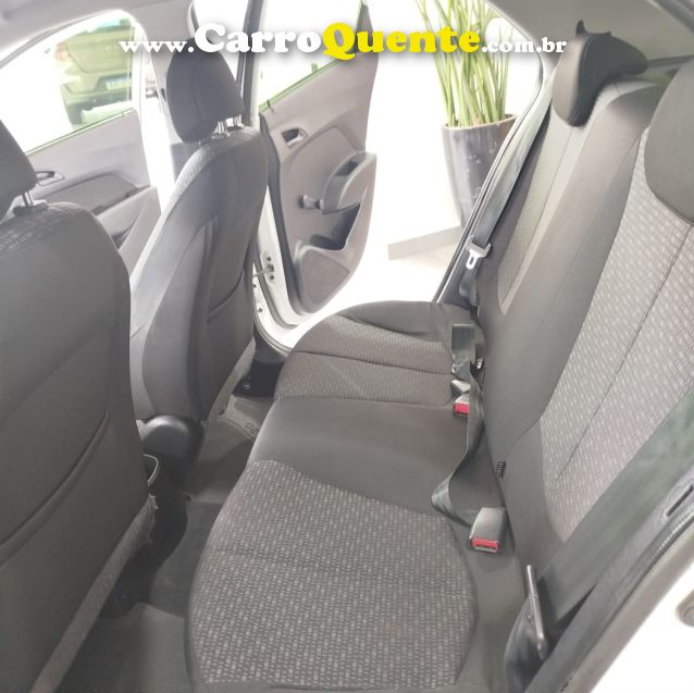 Hyundai HB20 1.0 COMFORT 12V FLEX 4P MANUAL - Loja