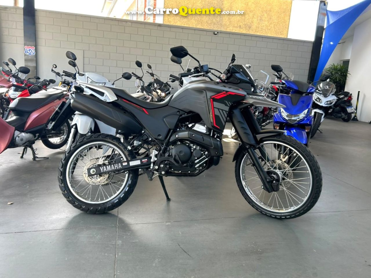 YAMAHA - XTZ 250 LANDER 2025 Gasolina Manual - Loja