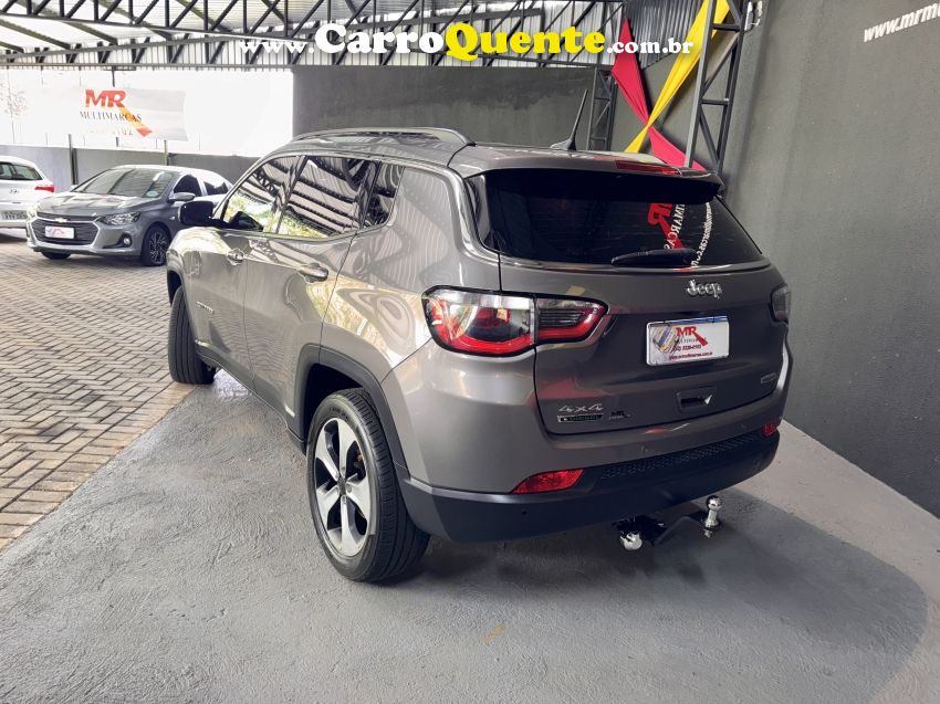 JEEP COMPASS 2.0 16V DIESEL LONGITUDE 4X4 AUTOMÁTICO - Loja