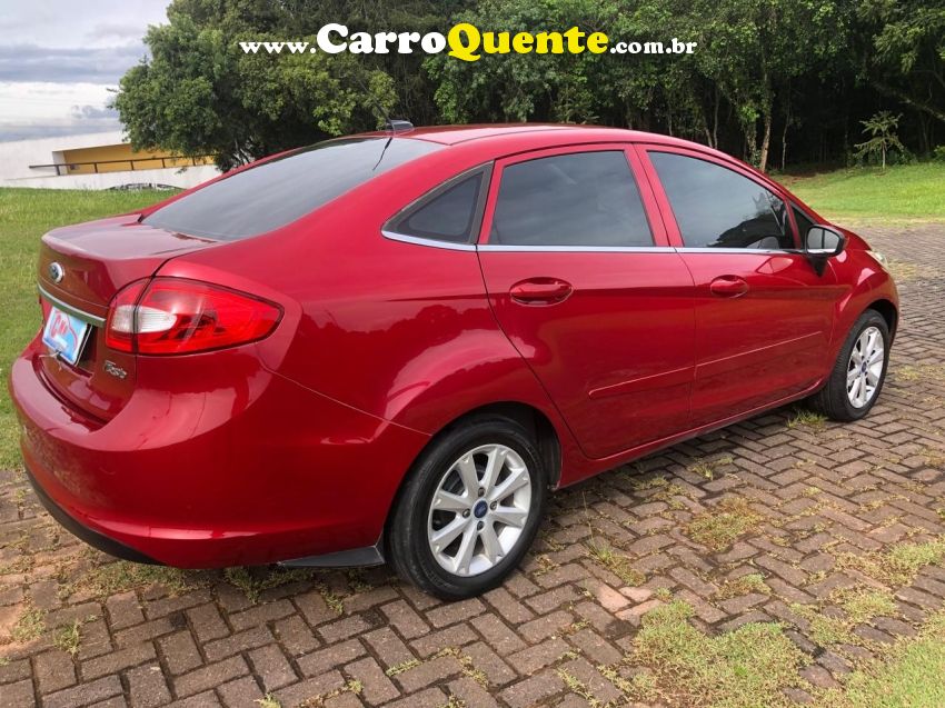 Ford FIESTA 1.6 SE SEDAN 16V FLEX 4P MANUAL - Loja
