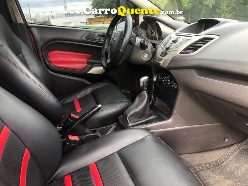 Ford FIESTA 1.6 SE SEDAN 16V FLEX 4P MANUAL - Loja
